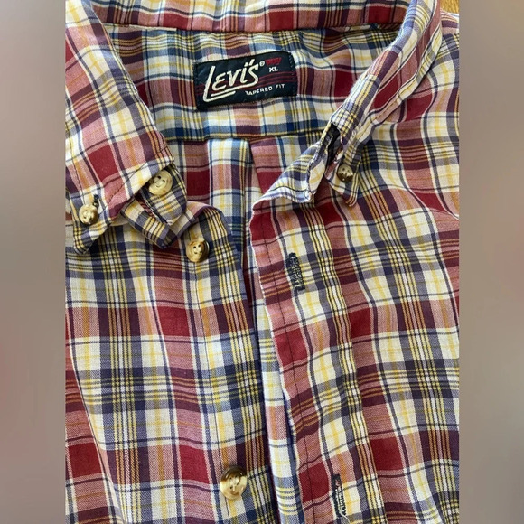 LEVI’S Plaid Button Up Men’s Shirt Tapered Fit XL Red Navy Yellow Vintage - Picture 10 of 12